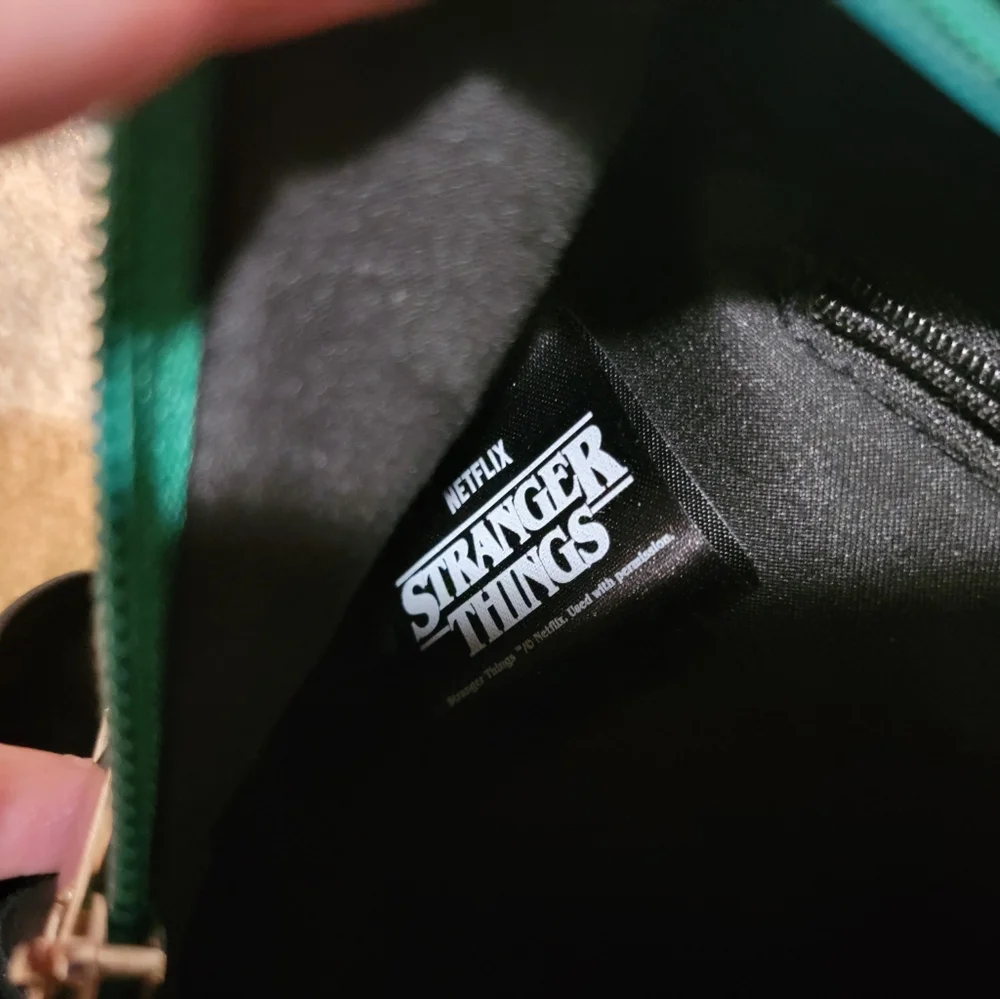 Stranger Things mini backpack - Picture 7 of 7